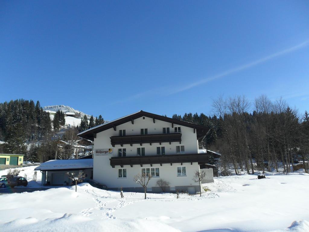 Gaestehaus Walpurga Russbach am Pass Gschütt Dış mekan fotoğraf